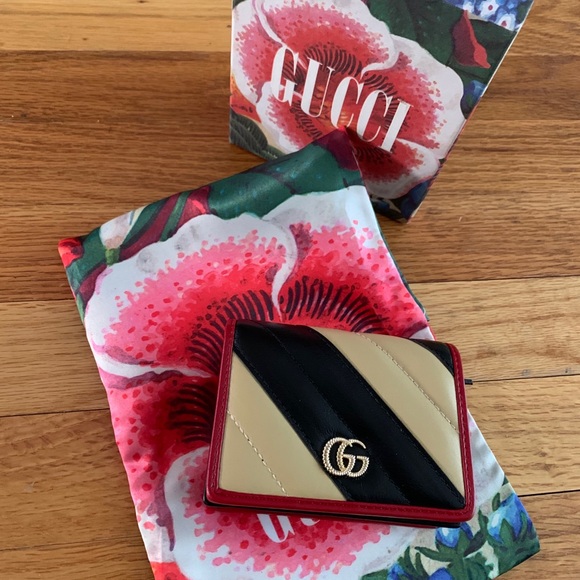 Gucci Marmont Card Case Black Beige - Picture 4 of 4